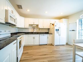6117 Elsinore Circle, Greenacres FL 33463