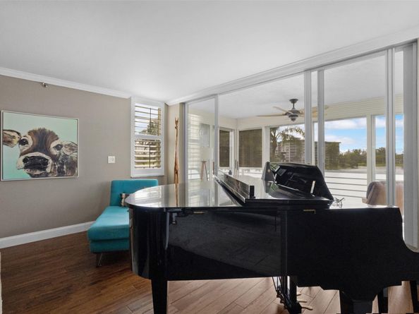 3095 N Course Dr 203, Pompano Beach FL 33069