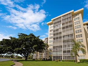 3095 N Course Dr 203, Pompano Beach FL 33069