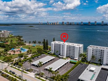 501 Lake Shore 503 Drive