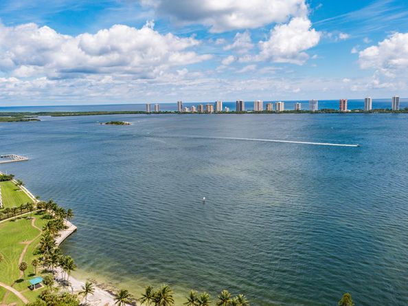501 Lake Shore 503 Drive 503, Lake Park FL 33403