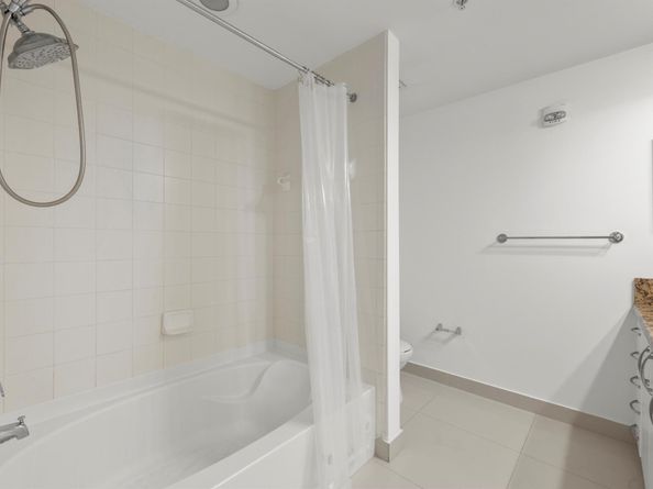 255 NE 3rd Avenue 2303, Delray Beach FL 33444