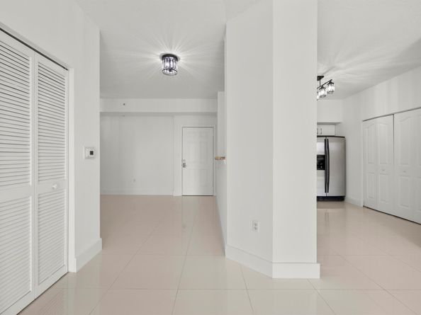255 NE 3rd Avenue 2303, Delray Beach FL 33444