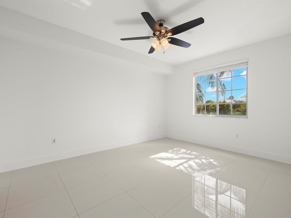 255 NE 3rd Avenue 2303, Delray Beach FL 33444
