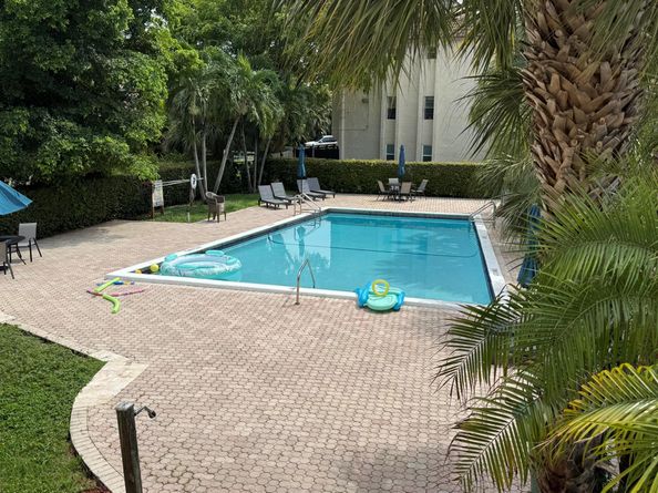 3760 NW 115th Way 122, Coral Springs FL 33065