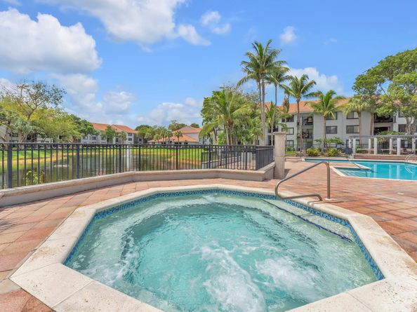 9022 W Atlantic Blvd 213, Coral Springs FL 33071