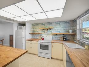 1262 N Sugar Sands Boulevard 127, Singer Island FL 33404