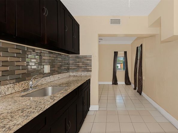 416 NW 19th Ave, Fort Lauderdale FL 33311