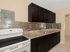 416 NW 19th Ave, Fort Lauderdale FL 33311