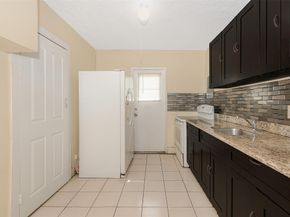 416 NW 19th Ave, Fort Lauderdale FL 33311