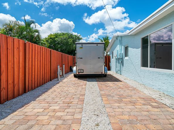 1344 Crest Drive, Lake Worth Beach FL 33461