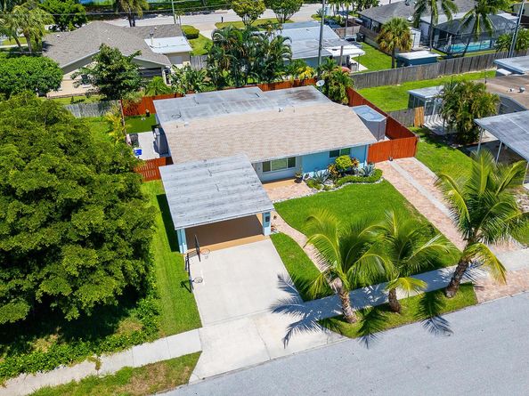 1344 Crest Drive, Lake Worth Beach FL 33461