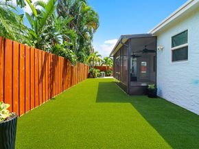 1344 Crest Drive, Lake Worth Beach FL 33461