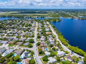 1344 Crest Drive, Lake Worth Beach FL 33461