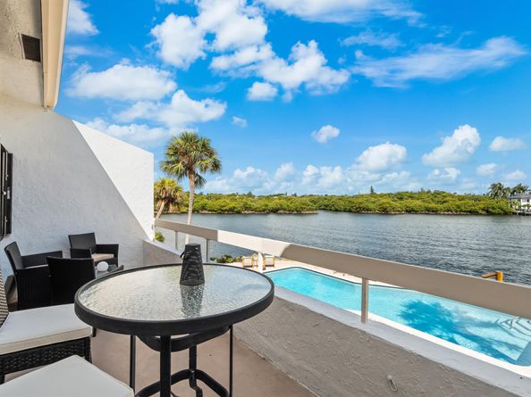 1005 Bel Air Drive, Highland Beach FL 33487