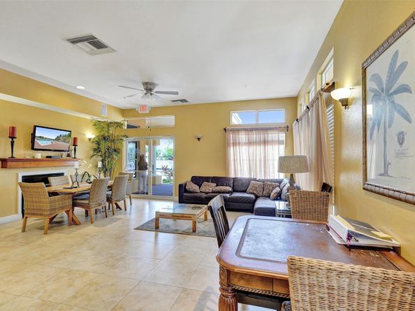 2371 NW 33rd St 706, Oakland Park FL 33309