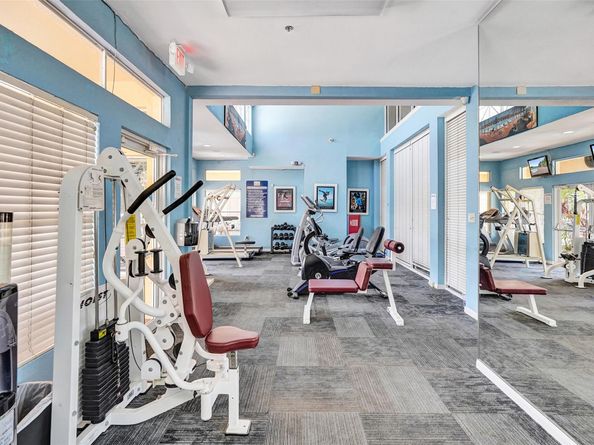 2371 NW 33rd St 706, Oakland Park FL 33309
