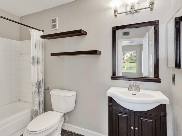 2371 NW 33rd St 706, Oakland Park FL 33309