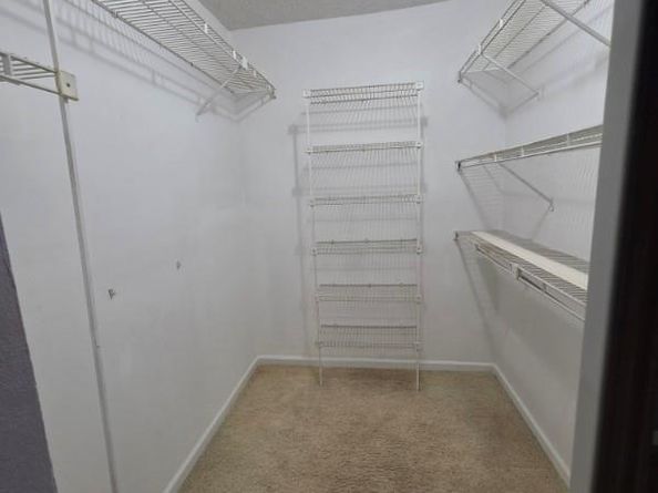 301 N Pine Island Rd 216, Plantation FL 33324