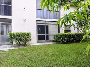7214 Golf Colony Court 101, Lake Worth FL 33467
