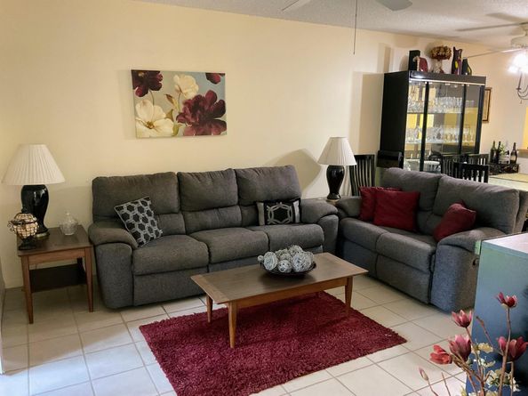 7214 Golf Colony Court 101, Lake Worth FL 33467
