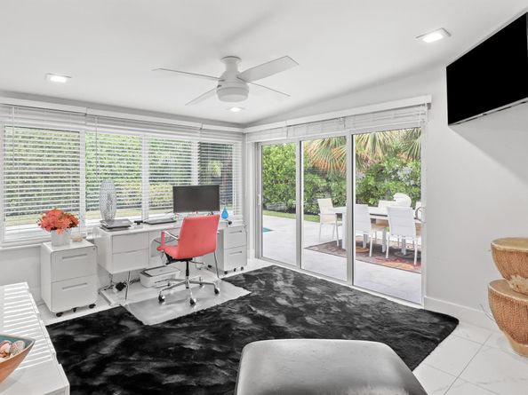 337 Cascade Lane, Palm Beach Shores FL 33404