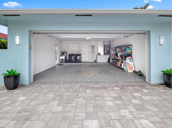337 Cascade Lane, Palm Beach Shores FL 33404