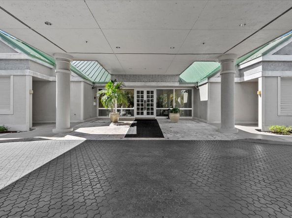 7899 Preserve Drive, West Palm Beach FL 33412