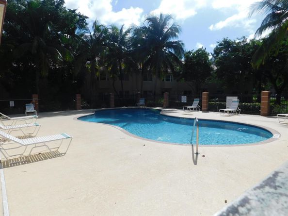 3800 N Jog Road 204, West Palm Beach FL 33411