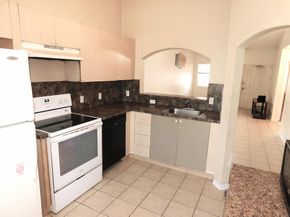 3800 N Jog Road 204, West Palm Beach FL 33411
