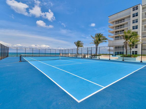 3546 S Ocean Boulevard 501, South Palm Beach FL 33480