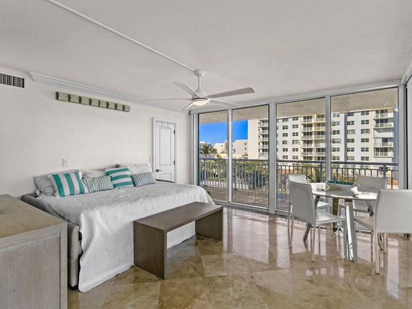 3546 S Ocean Boulevard 501, South Palm Beach FL 33480
