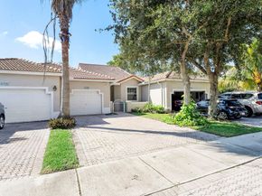 7520 S Aragon Blvd 2, Sunrise FL 33313