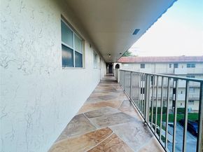 6300 S Falls Circle Dr 412, Lauderhill FL 33319