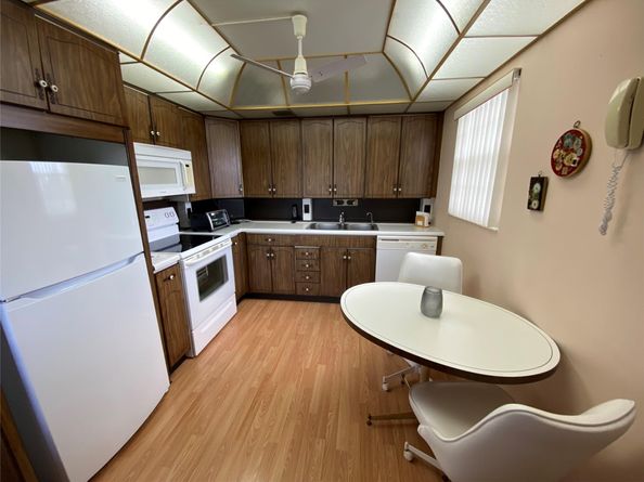 4101 Oakridge V 4101, Deerfield Beach FL 33442