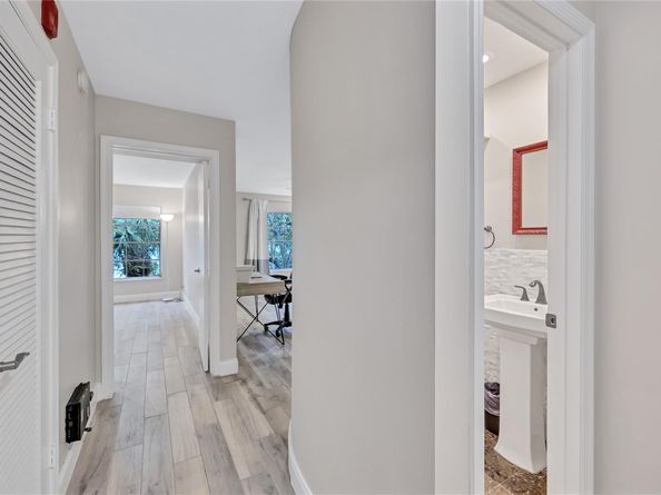 2270 NE 68th Street 1927, Fort Lauderdale FL 33308