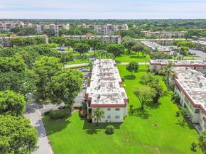 23 Abbey Ln 202, Delray Beach FL 33446