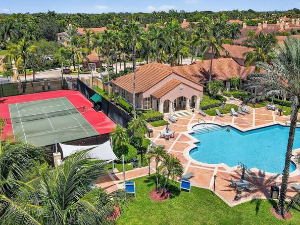 11740 Saint Andrews Place 206, Wellington FL 33414
