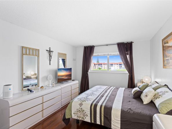 2801 N Pine Island Rd 208, Sunrise FL 33322