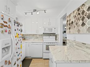2801 N Pine Island Rd 208, Sunrise FL 33322