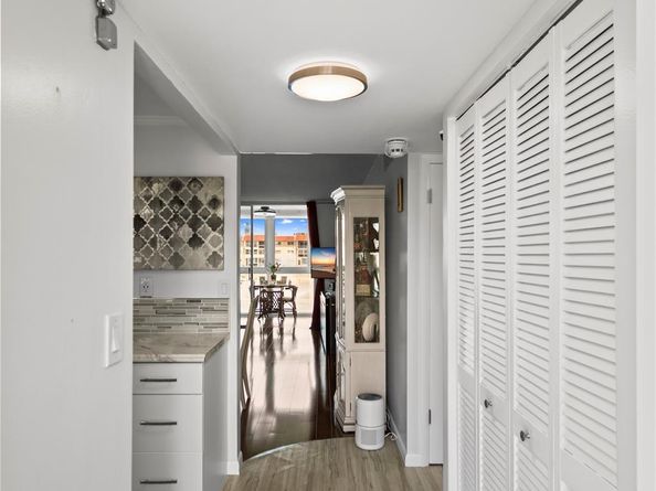 2801 N Pine Island Rd 208, Sunrise FL 33322