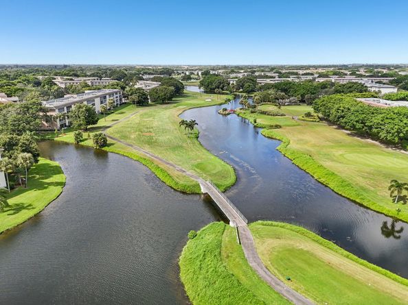 1601 Abaco Drive M1, Coconut Creek FL 33066