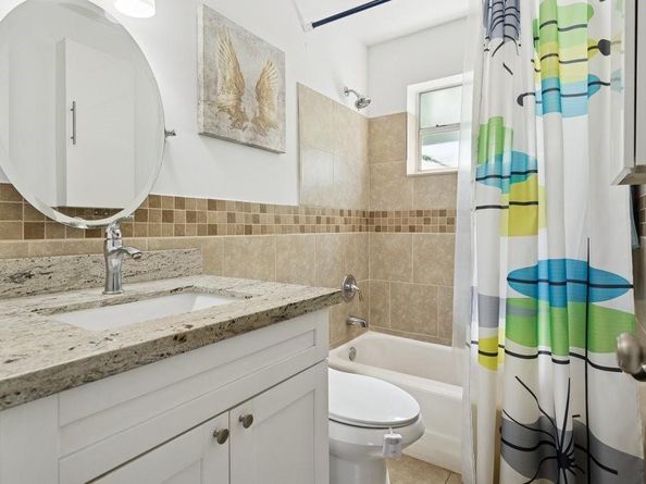 5901 NE 2nd Ter, Oakland Park FL 33334