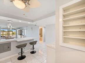 9423 S Hollybrook Lake Dr 309, Pembroke Pines FL 33025