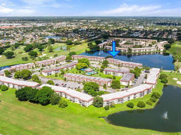 9423 S Hollybrook Lake Dr 309, Pembroke Pines FL 33025