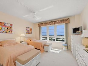 50 East Road 11f, Delray Beach FL 33483