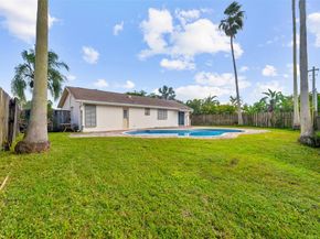 2803 NW 108th Ter, Sunrise FL 33322