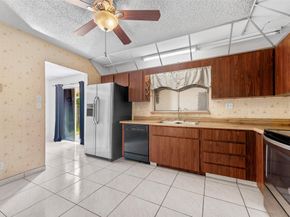 2803 NW 108th Ter, Sunrise FL 33322