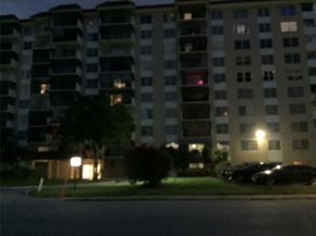 4174 Inverrary Dr 309, Lauderhill FL 33319