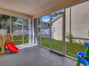 9963 NW 2nd Ct, Plantation FL 33324